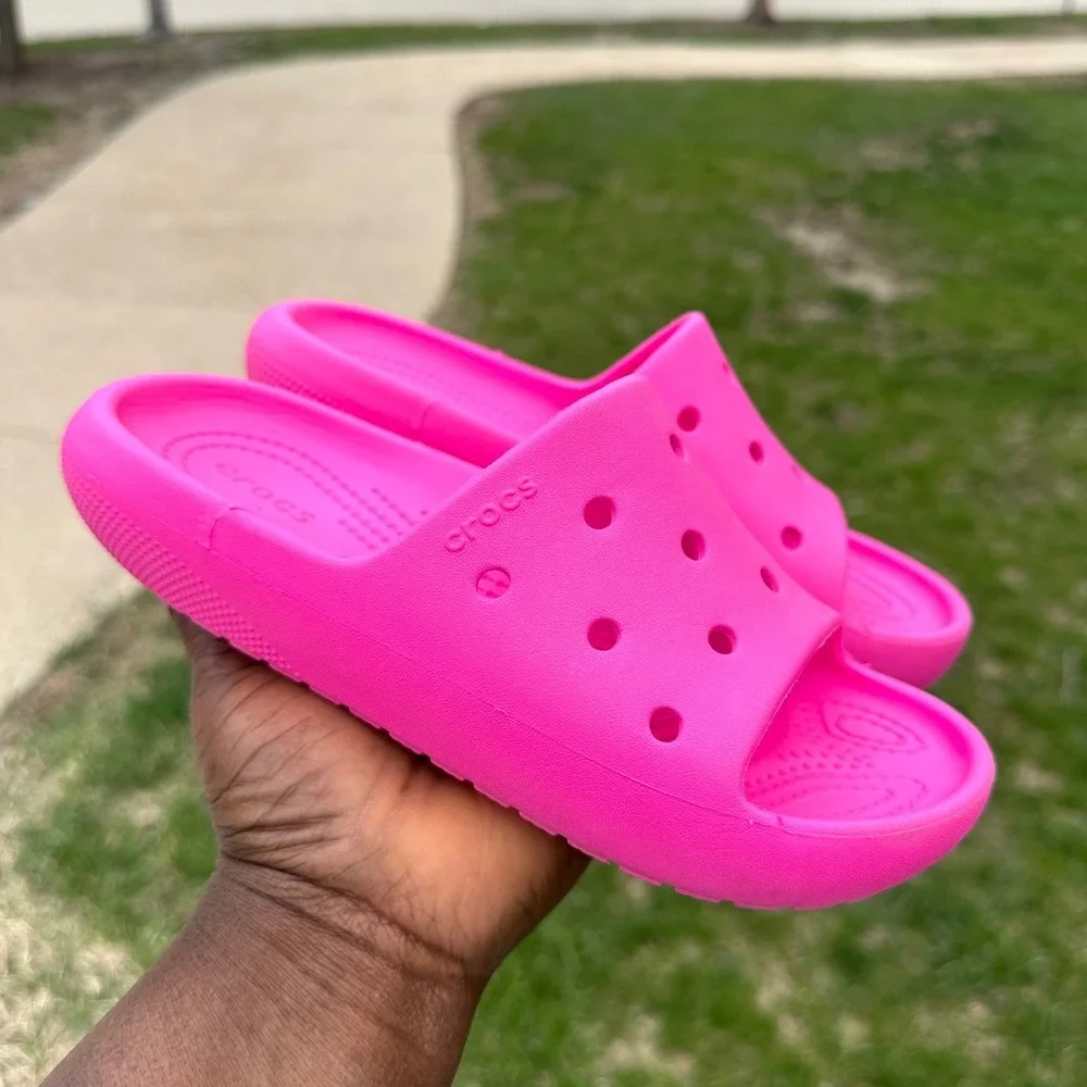 Crocs‎ Classic Slide V2 Little Kids Sandals Size J2 Pink